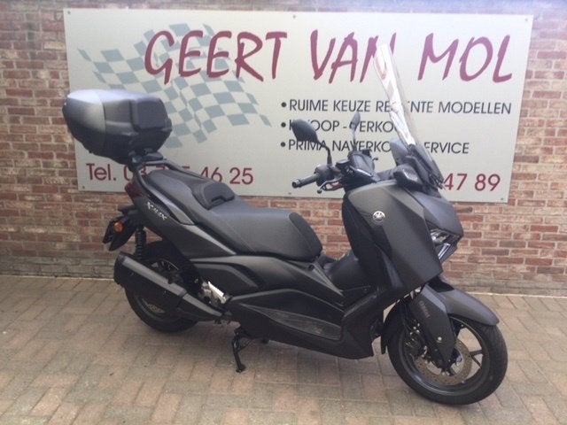 Yamaha X-max 300, 2025, 1261 km, Motoren, Scooter, Bedrijf, Minimaal motorrijbewijs A2, Automaat