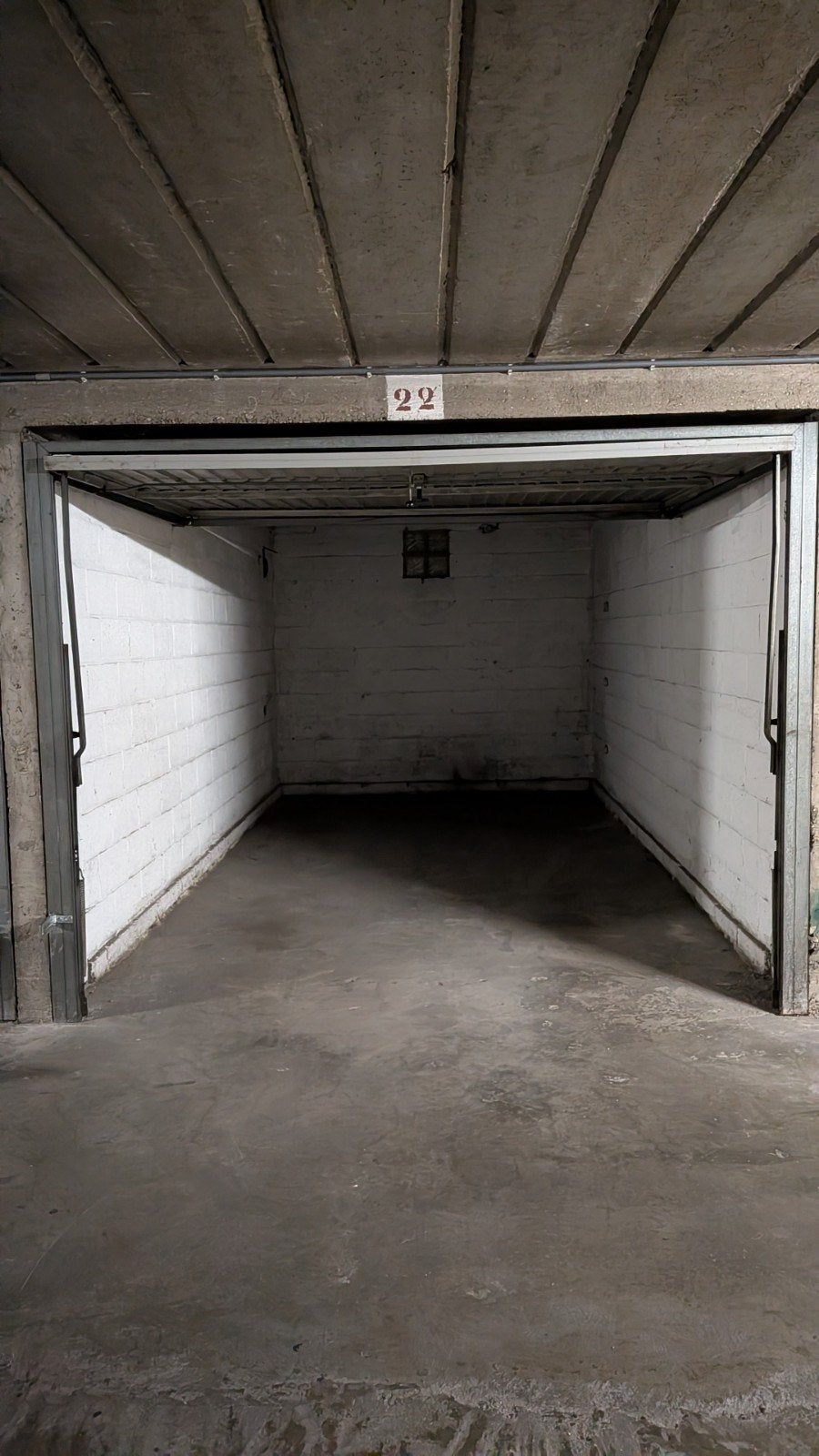 A louer garage box fermé, Immo, Liège (ville)