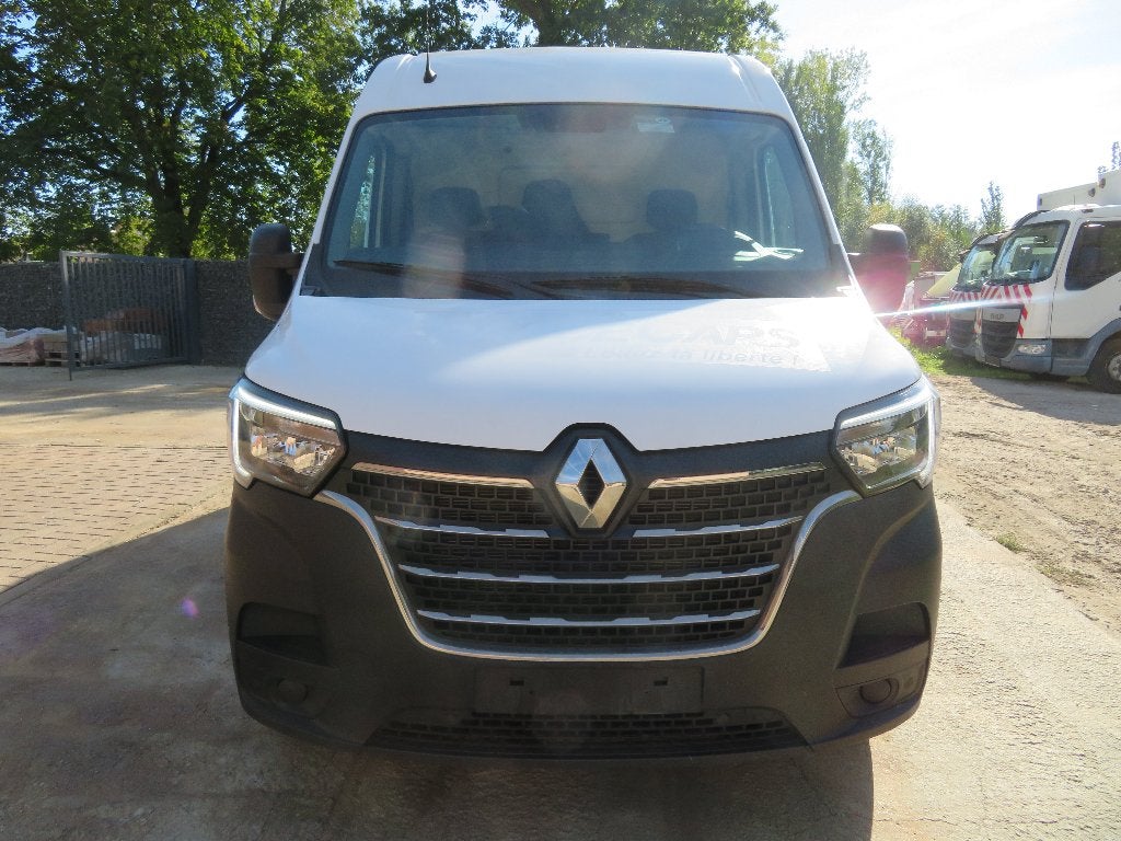 Renault Master 2.3dCi DC - L2H2 - 38.909km - 2023 - €6d, Auto's, Stof, 4 cilinders, https://public.car-pass.be/vhr/d8ddd00f-86cf-48be-8318-23076774013f