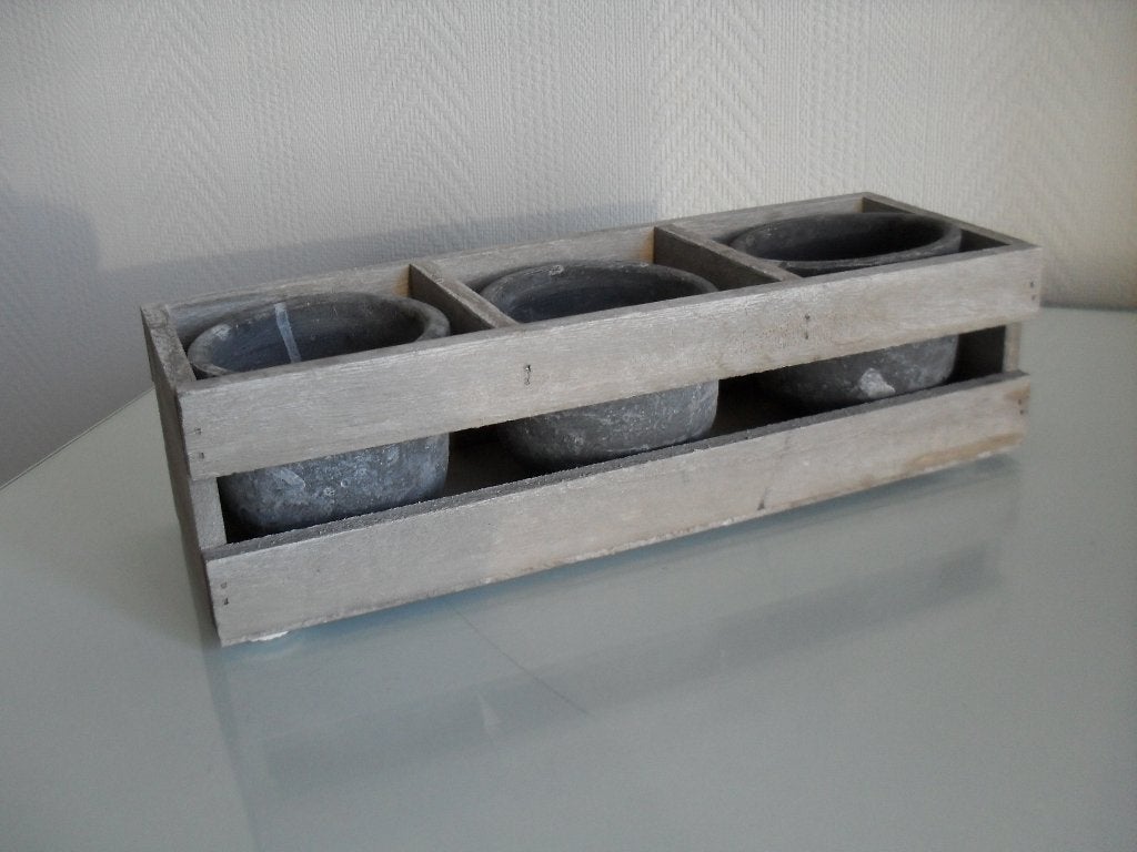 houten krat met 3 stenen bloempotjes, Ophalen of Verzenden, Zo goed als nieuw, Overige soorten