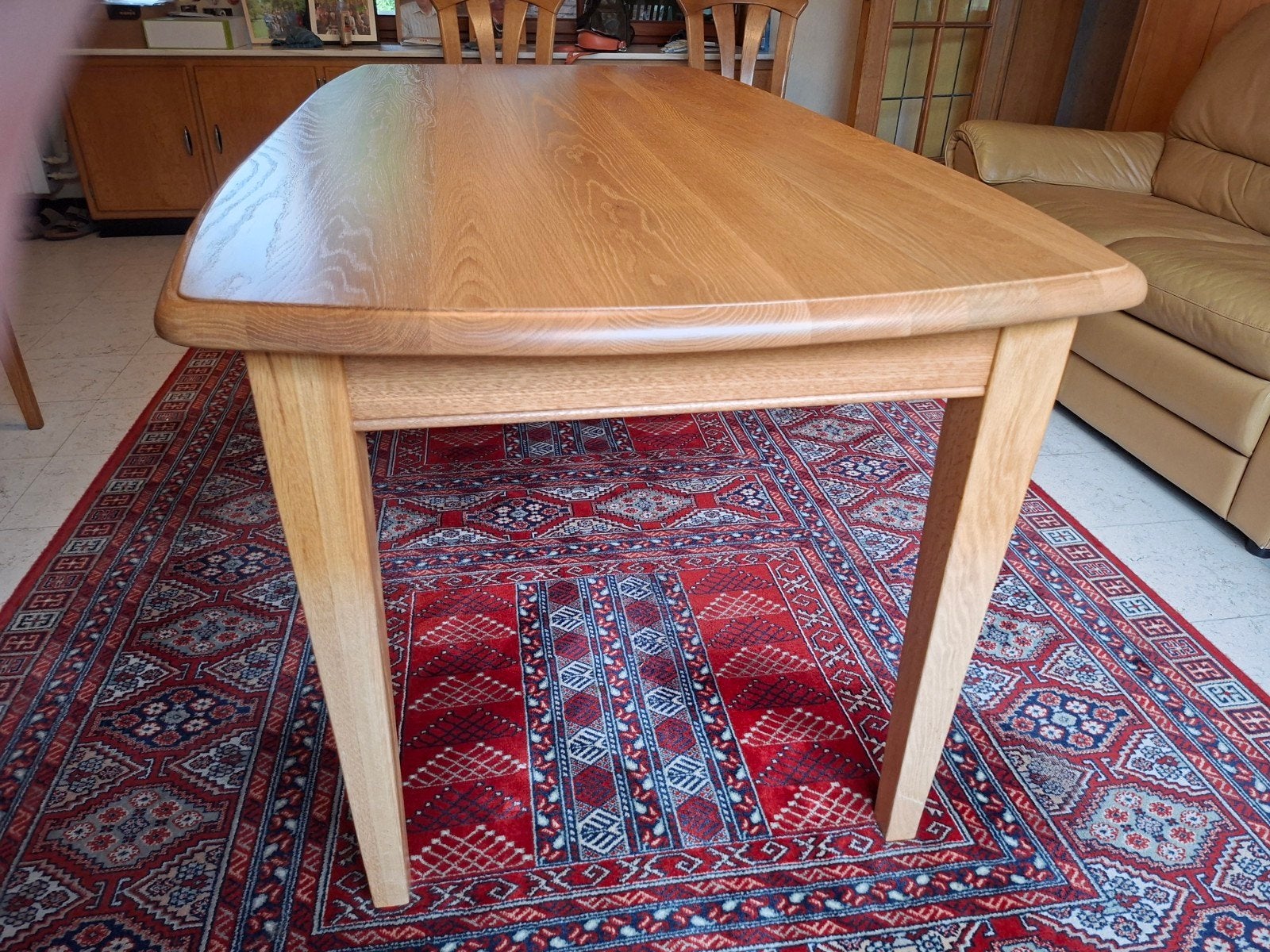 Eiken tafel met zes stoelen, Huis en Inrichting, Ophalen, Rustiek, Eikenhout, Zo goed als nieuw