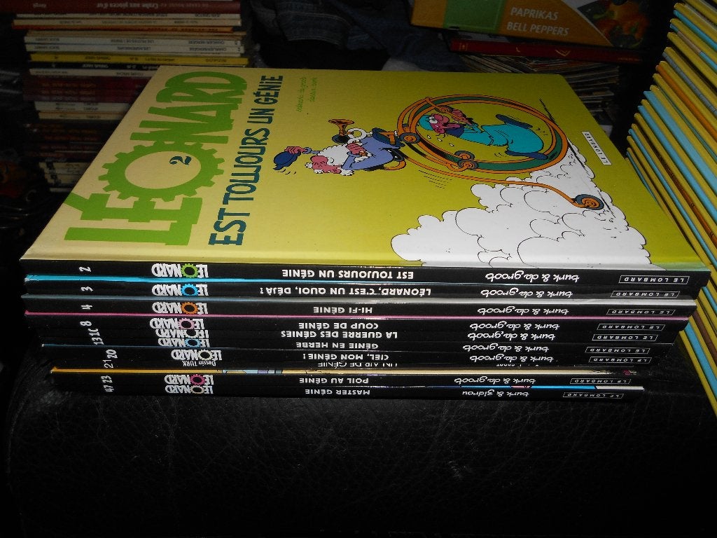 Lot de 10 Léonard ( 2/3/8/10/13/20/21/23/47), Livres, Enlèvement ou Envoi
