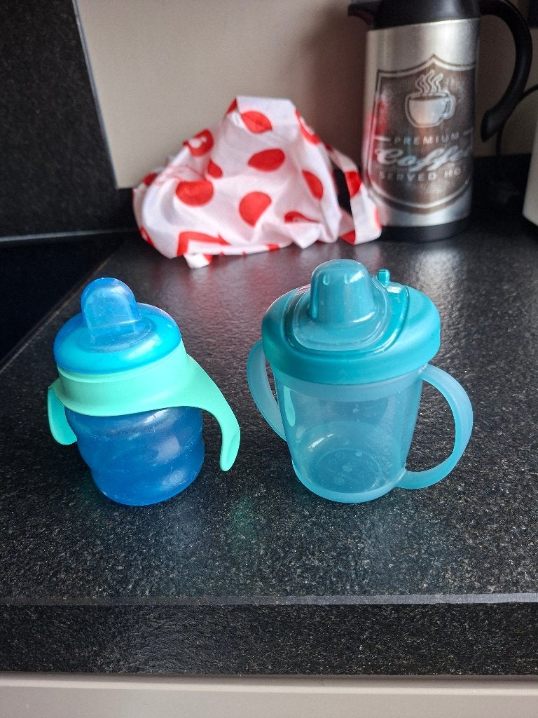 Drinkbekers, Ophalen