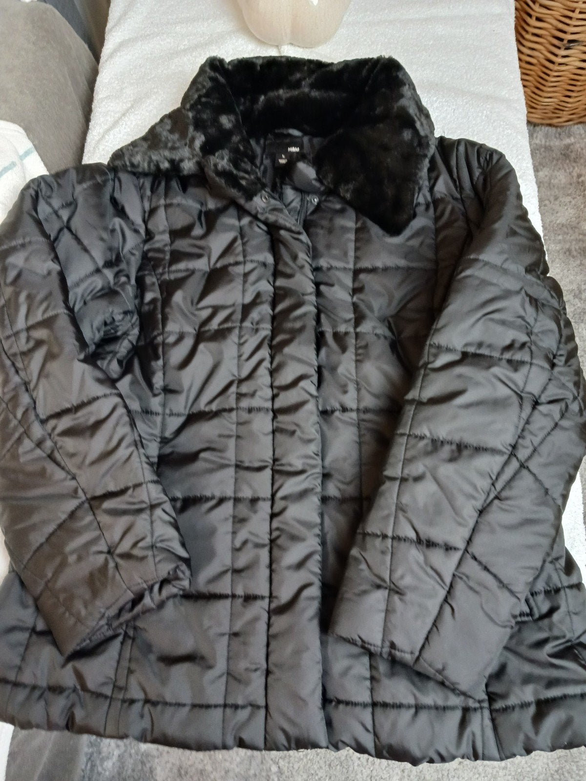 Zwarte jas merk H&M te koop. Maat L, Kleding | Dames, H&M, Ophalen, Zo goed als nieuw, Maat 42/44 (L)