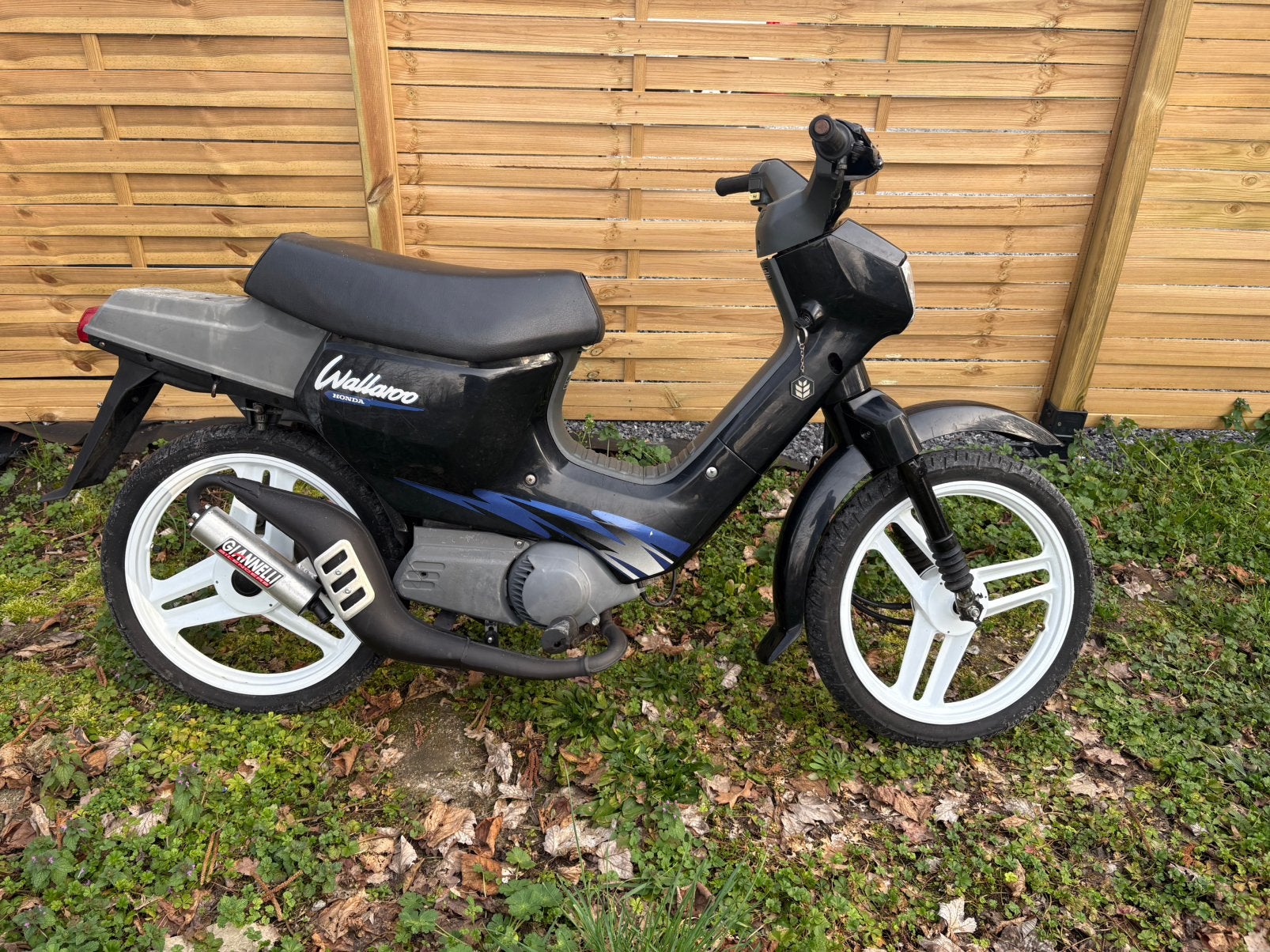 Honda wallaroo, Fietsen en Brommers, Brommers | Honda, Ophalen, Zo goed als nieuw