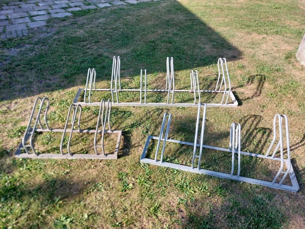 gegalvaniseerd fietsrek, Ophalen, Zo goed als nieuw