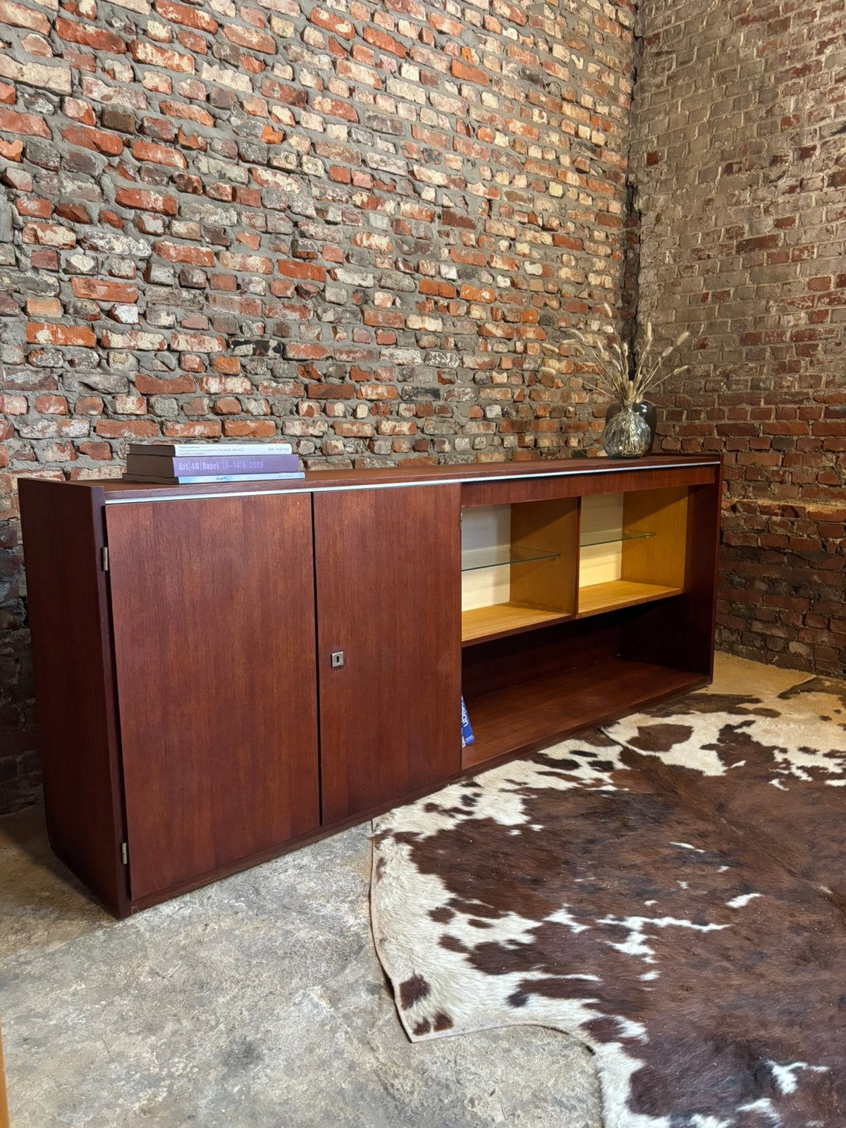 Buffet/armoire vintage/design, Maison & Meubles, 25 à 50 cm, Avec porte(s), 200 cm ou plus, Comme neuf
