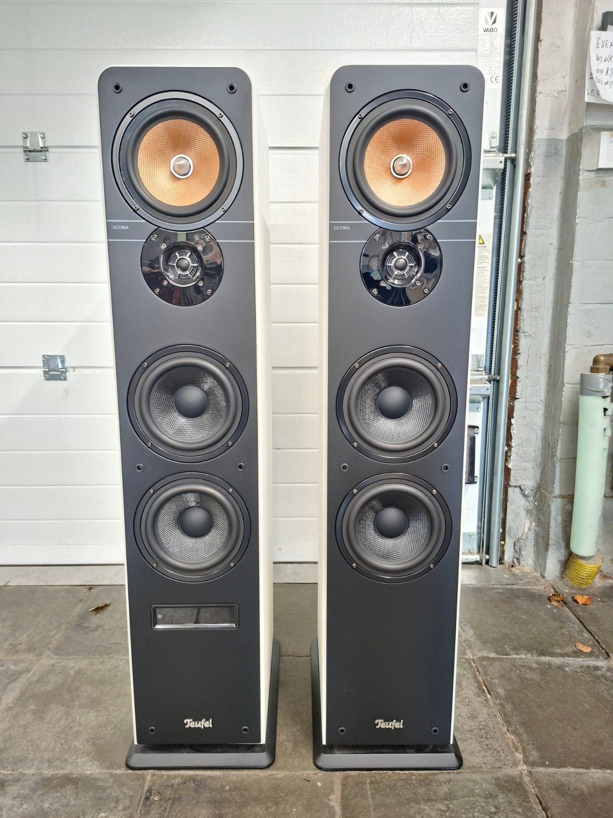 teufel ultima 40 aktief home cinema systeem., Zo goed als nieuw, Surroundset, Basreflex, Ophalen