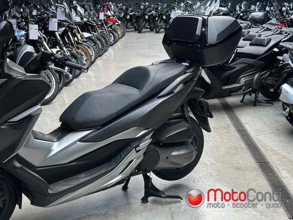 Honda Forza 300 2020 [12562 km], Motoren, Scooter, Bedrijf, 1 cilinder, 12 t/m 35 kW