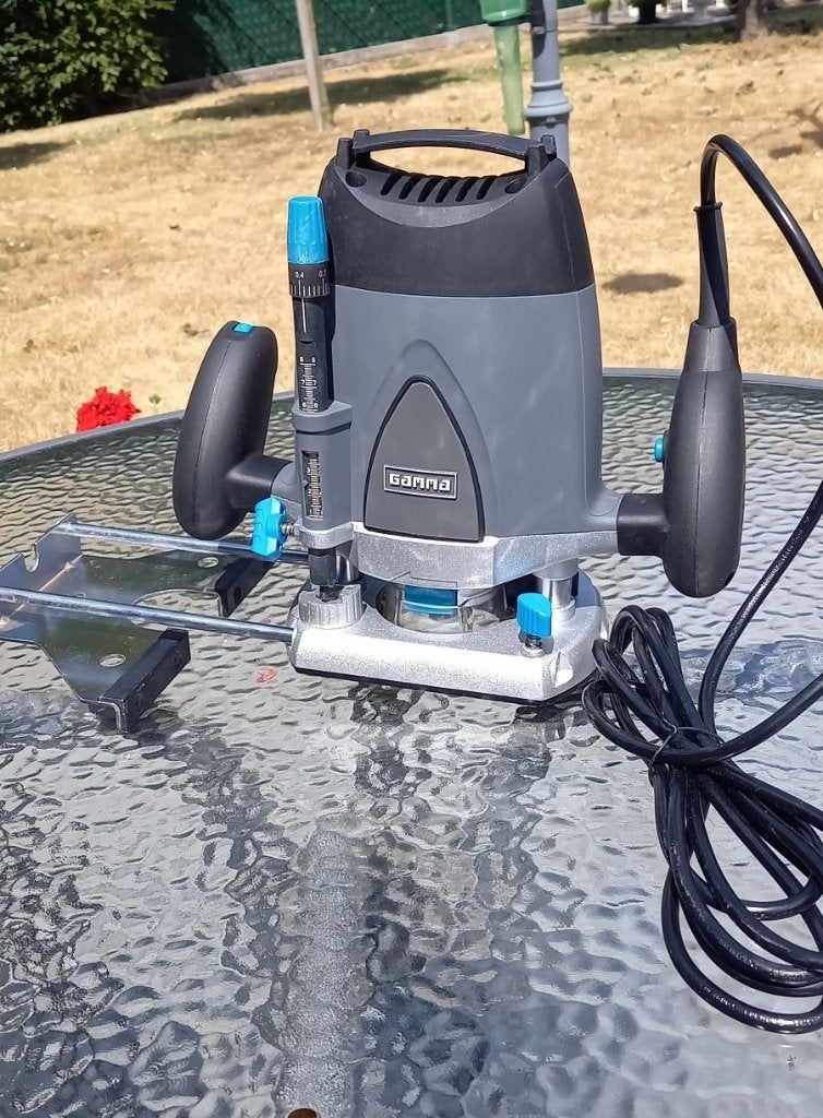 Boven frees met extra kistje frezen (ongebruikt), Neuf, Électrique, Routeur, Enlèvement