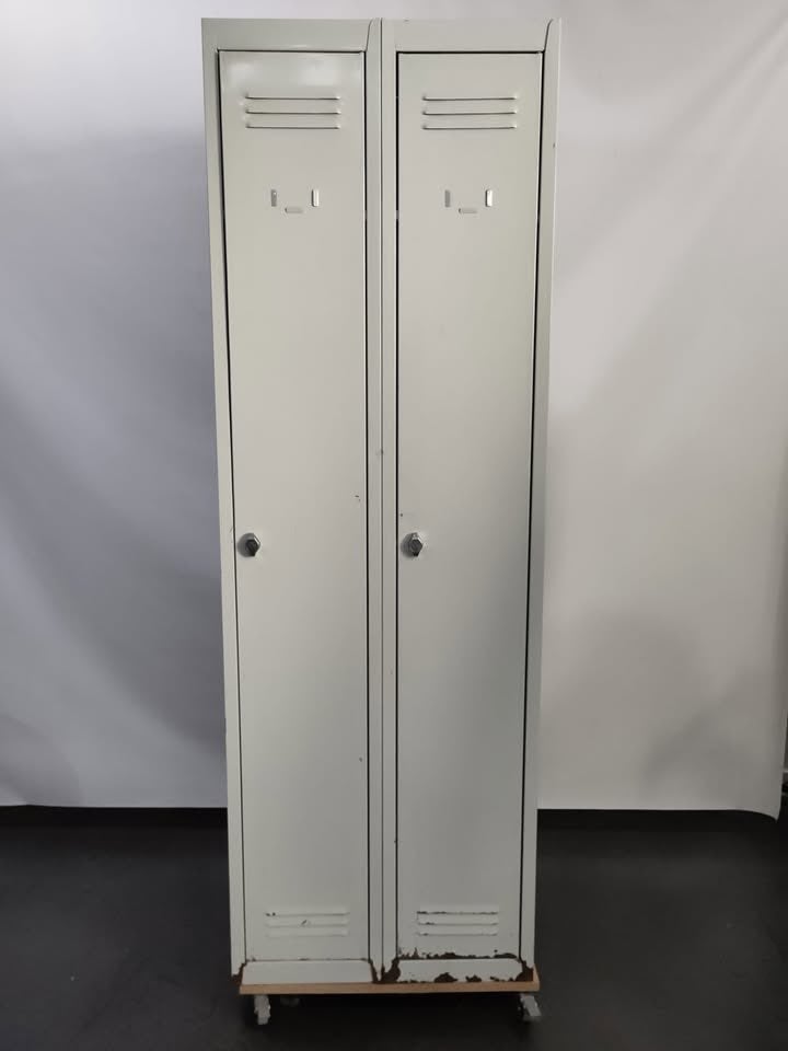 Vintage Industriële Lockerkast – Dubbel – Verrijdbaar, Ophalen, Gebruikt, Vintage