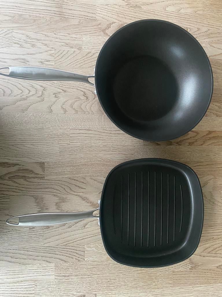 Set 2 pannen Masterchef wokpan en grillpan, Huis en Inrichting, Keuken | Potten en Pannen, Zo goed als nieuw, Ophalen