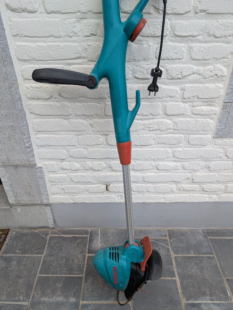 Graskanttrimmer Bosch, Jardin & Terrasse, Moins de 10 cm, Électrique, Enlèvement ou Envoi, Utilisé