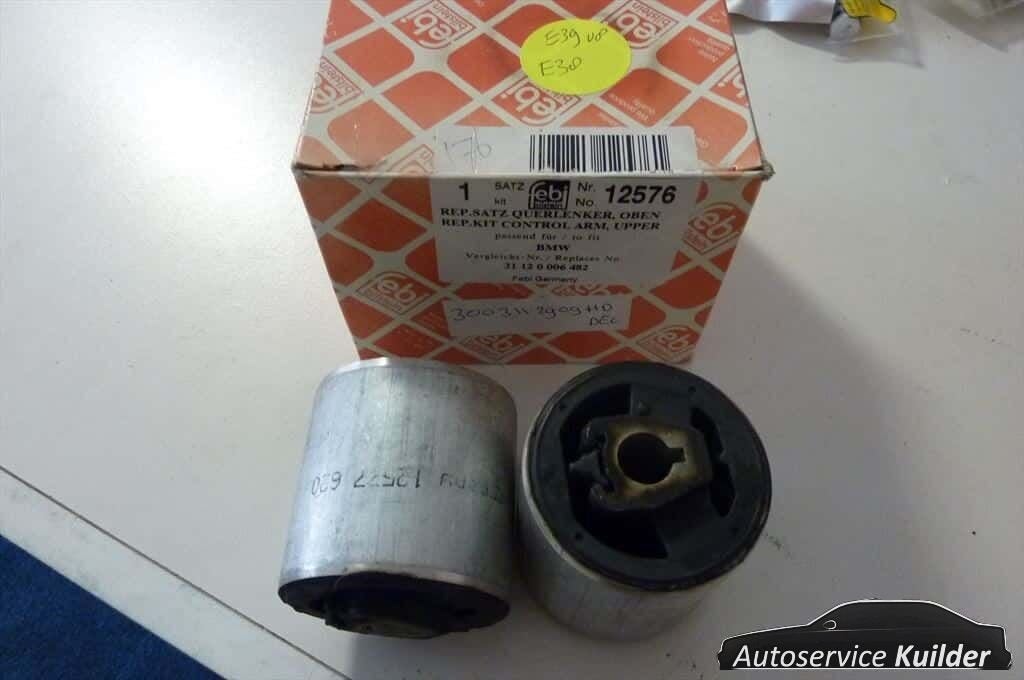 Draagarmrubbers Voorzijde BMW M5 535 540 E39 7 serie E38 Nie, -, -, Nieuw, Ophalen of Verzenden