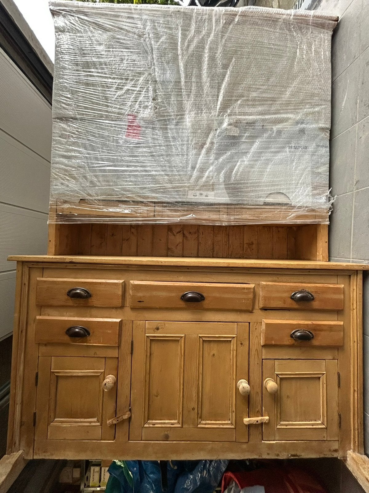 Armoire vitrine a donner, Huis en Inrichting, Kasten | Dressoirs, Gebruikt, Grenenhout, Ophalen