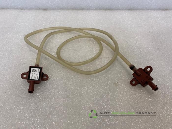 Capteur crash piétons d'un BMW X5, Autos : Pièces & Accessoires, Autres pièces automobiles, BMW, Utilisé, 3 mois de garantie, Enlèvement ou Envoi