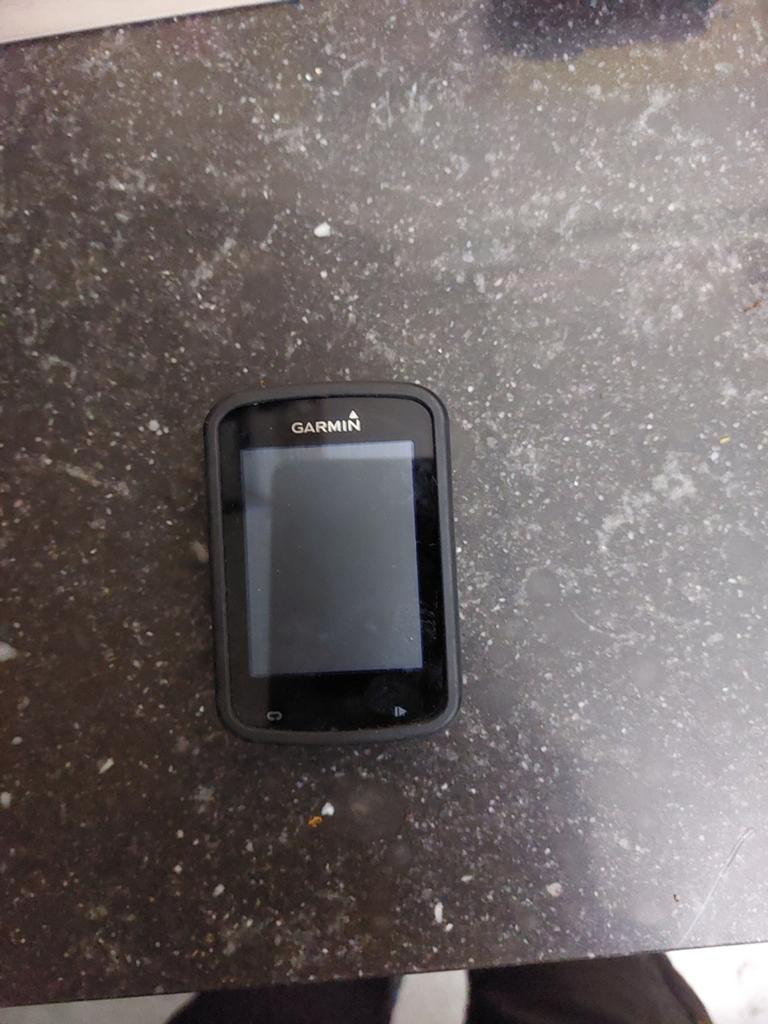 Garmin Edge 820 avec support et étui en bon état, Enlèvement ou Envoi, GPS