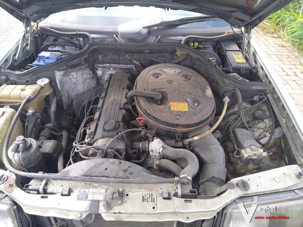 Mercedes w124 300 ce coupe 1987 in onderdelen, -, Utilisé, -, -