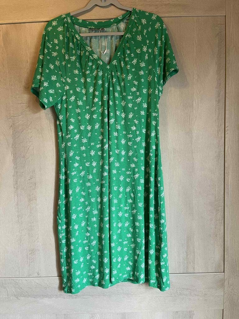 nieuw kleed groen wit fransa stretch large 48 nooit gedragen, Fransa, Jurk, Ophalen of Verzenden, Zo goed als nieuw