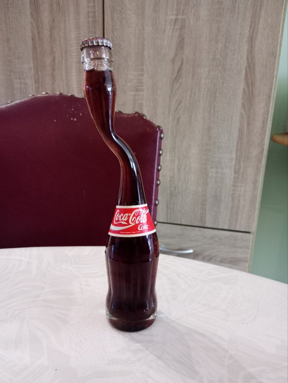 Bouteille Coca-Cola torsadée 1995 - scellée, Collections, Marques & Objets publicitaires, Enlèvement