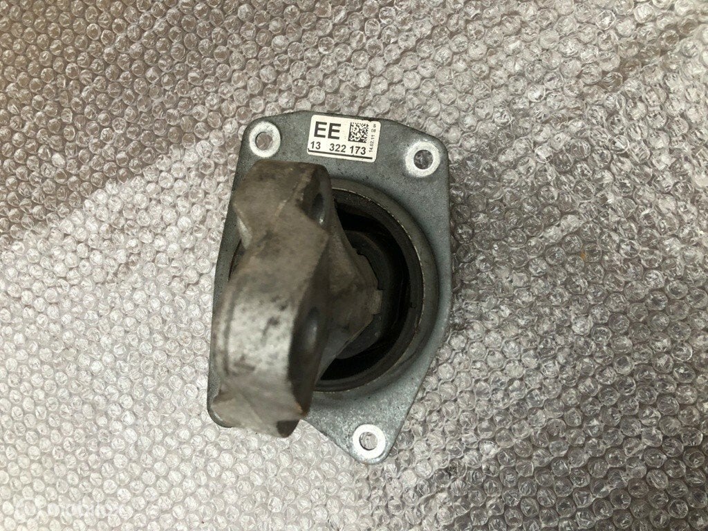ophanging versnellingsbak motor rubber opel   13322173, Enlèvement ou Envoi, Utilisé