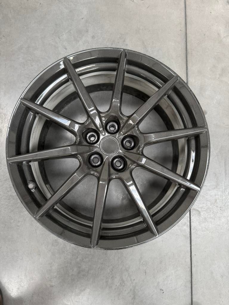 Velg ferrari 488 pista, Enlèvement, Jante(s)
