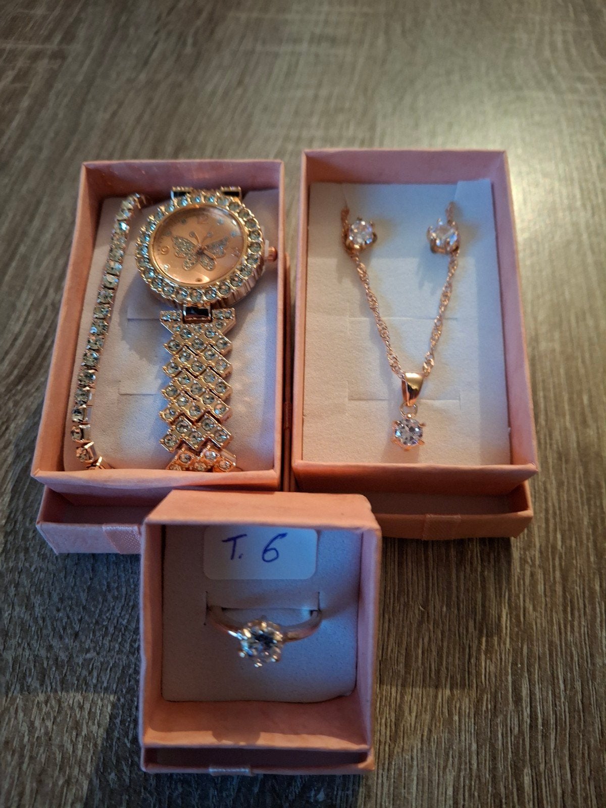 Ensemble montre,bracelet etc.., Ophalen of Verzenden