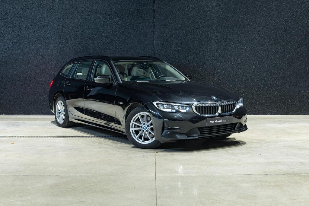 BMW 3 Serie Touring 320e (150 kW) (automatique), 12 kWh, Beige, Hybride rechargeable, 5 portes