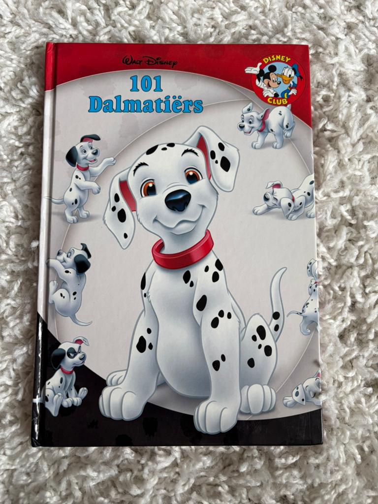 Disney club - 101 Dalmatiërs, Ophalen of Verzenden, Gelezen, Jongen of Meisje, Fictie algemeen