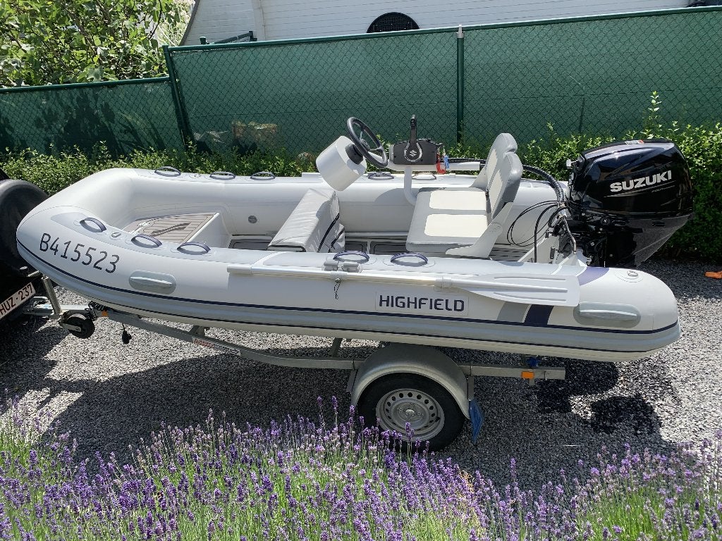 Motorboot merk Highfield Classic 360 RIB met Trailer, Watersport en Boten, Rubberboten, Zo goed als nieuw, Highfield, Afdekzeil