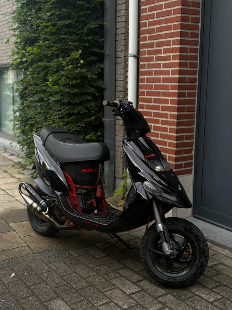 Gilera stalker 70cc, Fietsen en Brommers, Scooters | Piaggio, Zo goed als nieuw, Ophalen