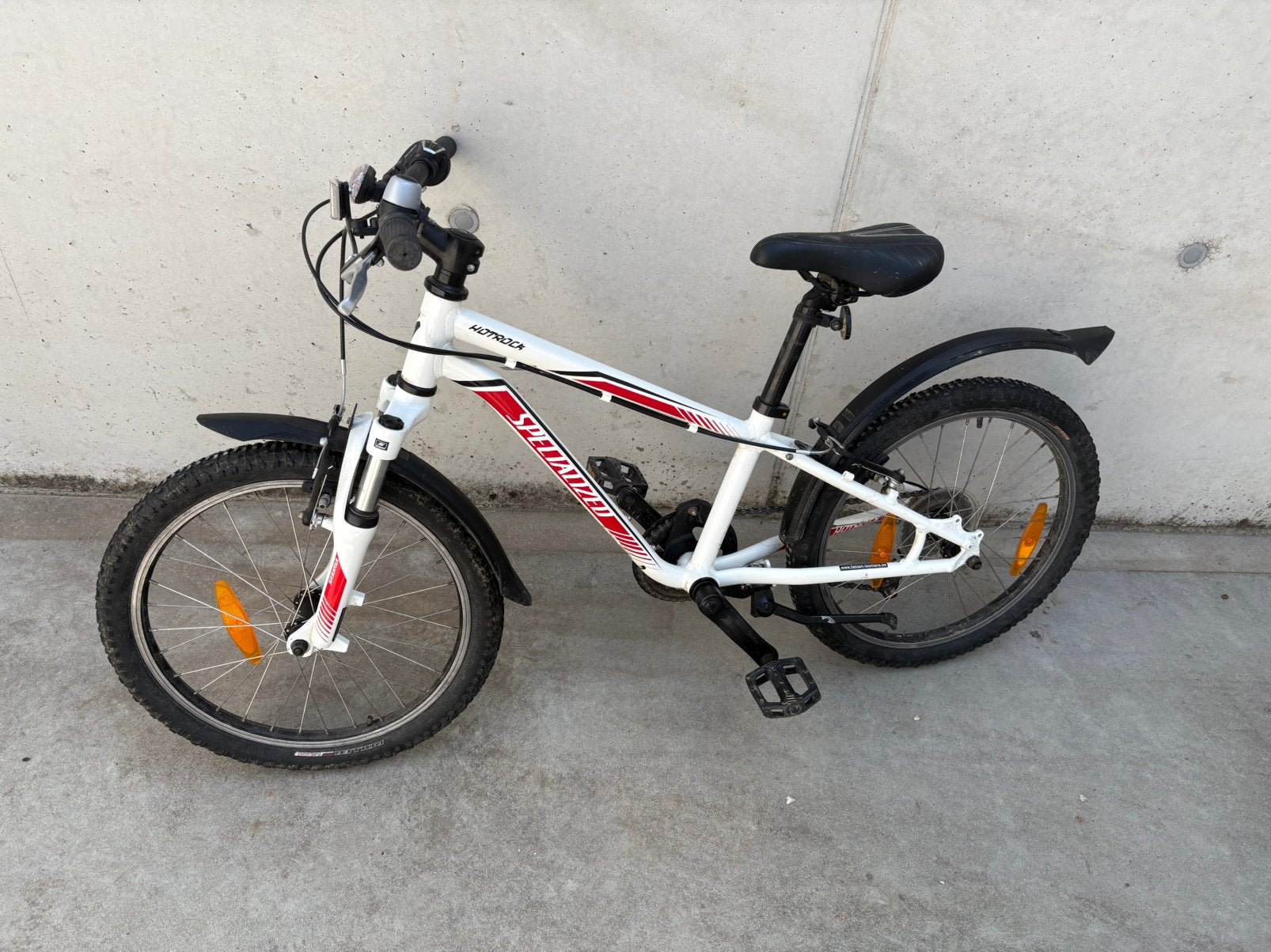 Sportieve Specialized Hotrock Kinderfiets – 20/24 inch, Fietsen en Brommers, Fietsen | Kinderfietsjes, Ophalen, Gebruikt