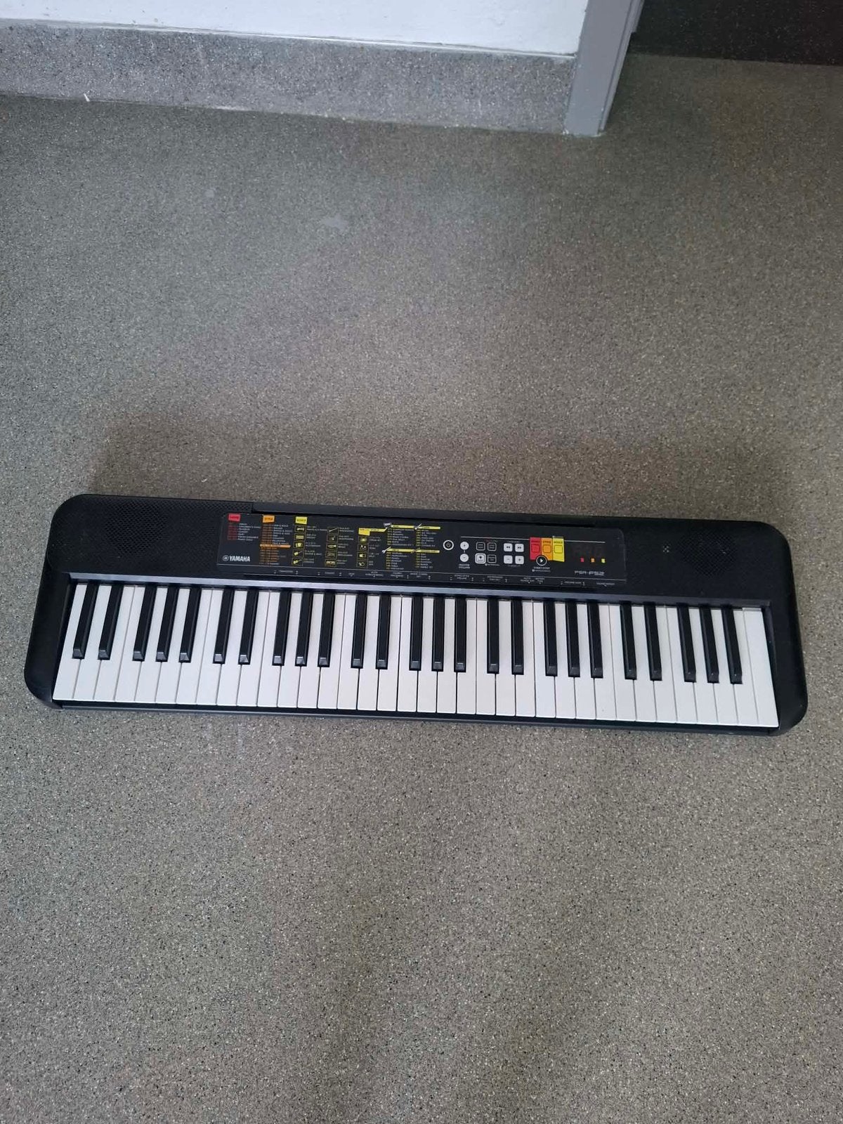 Piano yamaha, Muziek en Instrumenten, Keyboards, Ophalen, Zo goed als nieuw, Yamaha