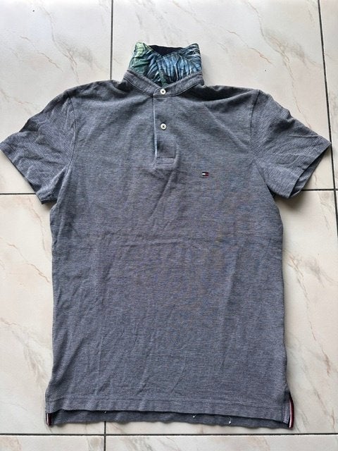Polo Tommy Hilfiger maat XS (nr2476a), Kleding | Heren, Tommy Hilfiger, Ophalen of Verzenden, Zo goed als nieuw, Grijs