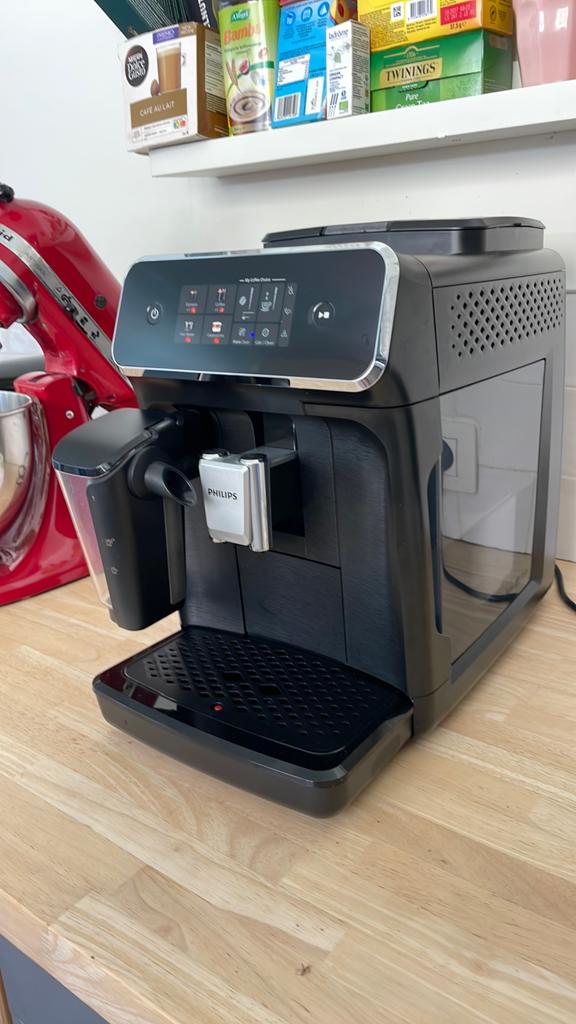!! ZGA NIEUW !! ☕️ Espressomachine Philips Lattego 2330, Elektronische apparatuur, Koffiezetapparaten, Ophalen, Espresso apparaat