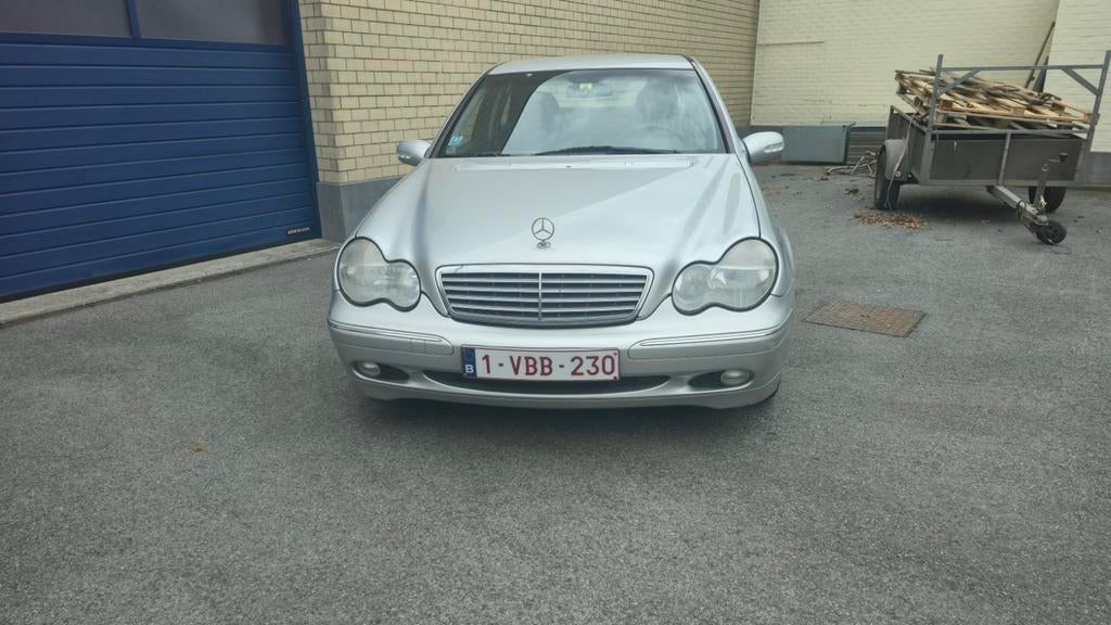 Mercedes c200 cdi automaat van eerste eigenaar, Auto's, Automaat, Zwart, 4 cilinders, Lichtsensor