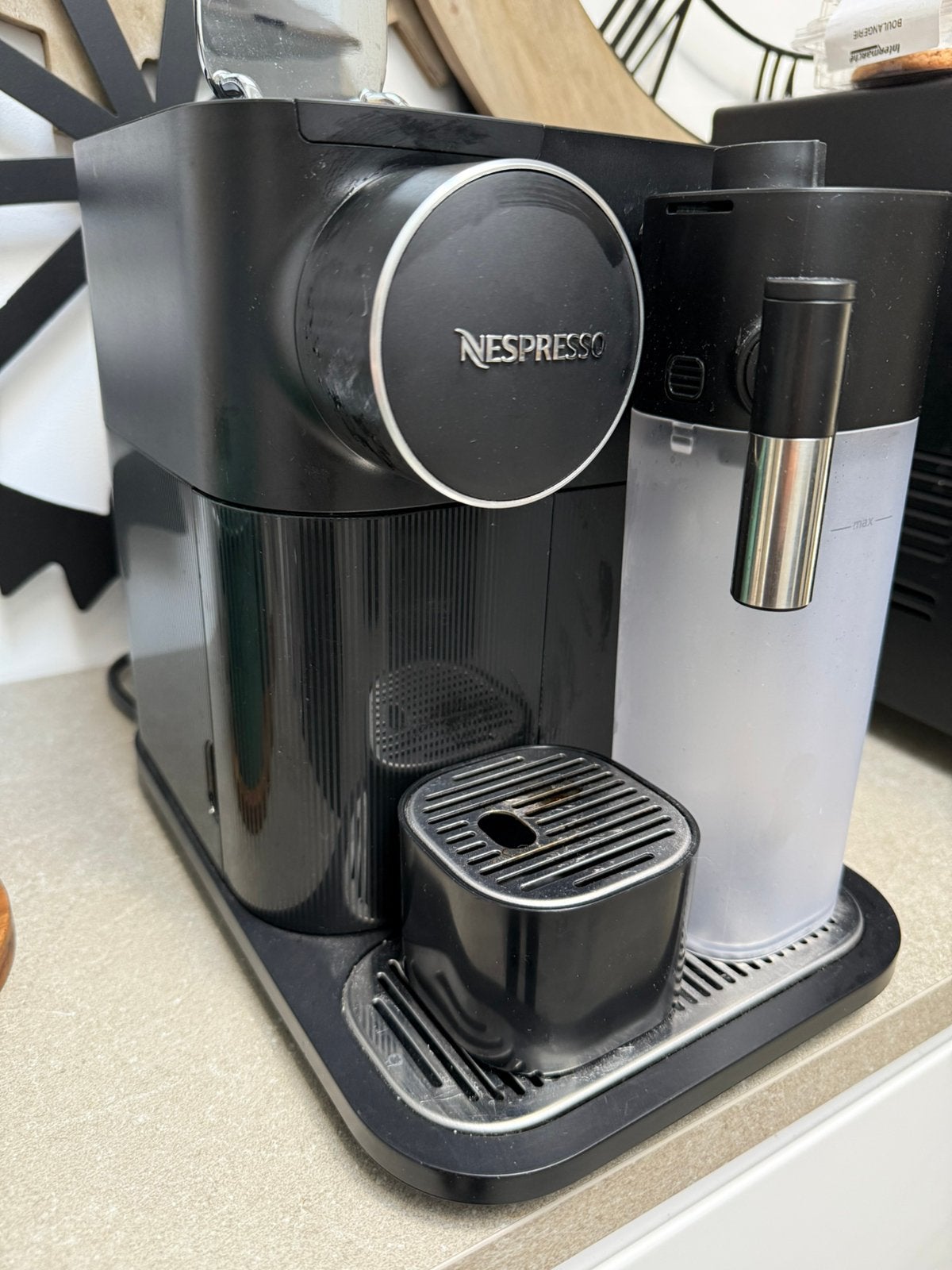 Nespresso mousseur de lair, Enlèvement, Comme neuf