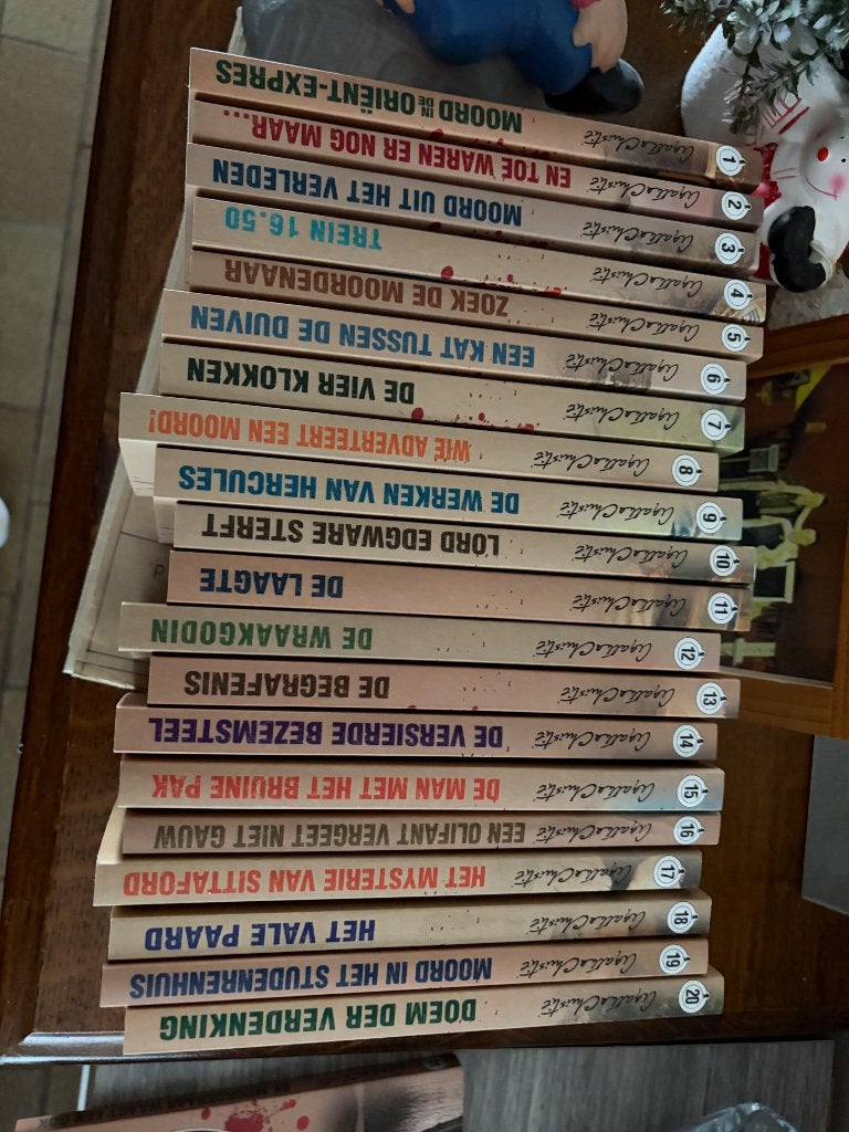 Agatha Christie boekenteeks, Boeken, Ophalen, Zo goed als nieuw, Agatha Christie