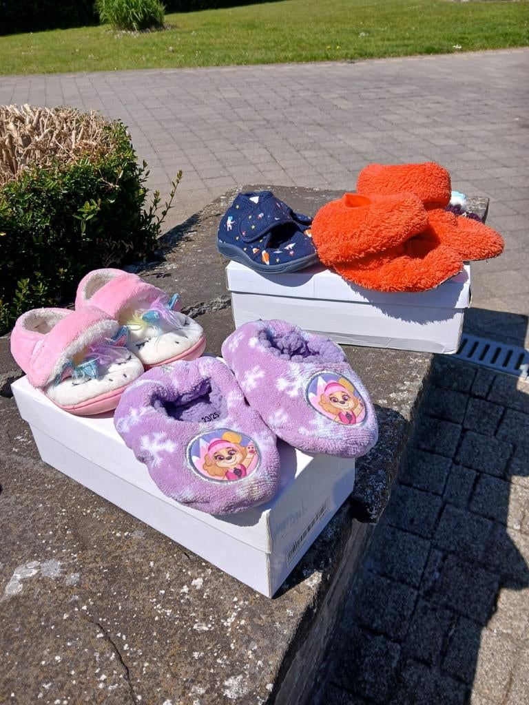 Kinder pantoffels, Ophalen