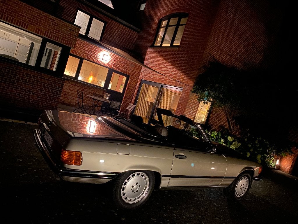 Mercedes 300 SL R107 handgeschakeld, foto 6