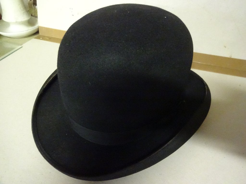 chapeau melon boules noir lot de 2, Enlèvement ou Envoi, Porté, Chapeau