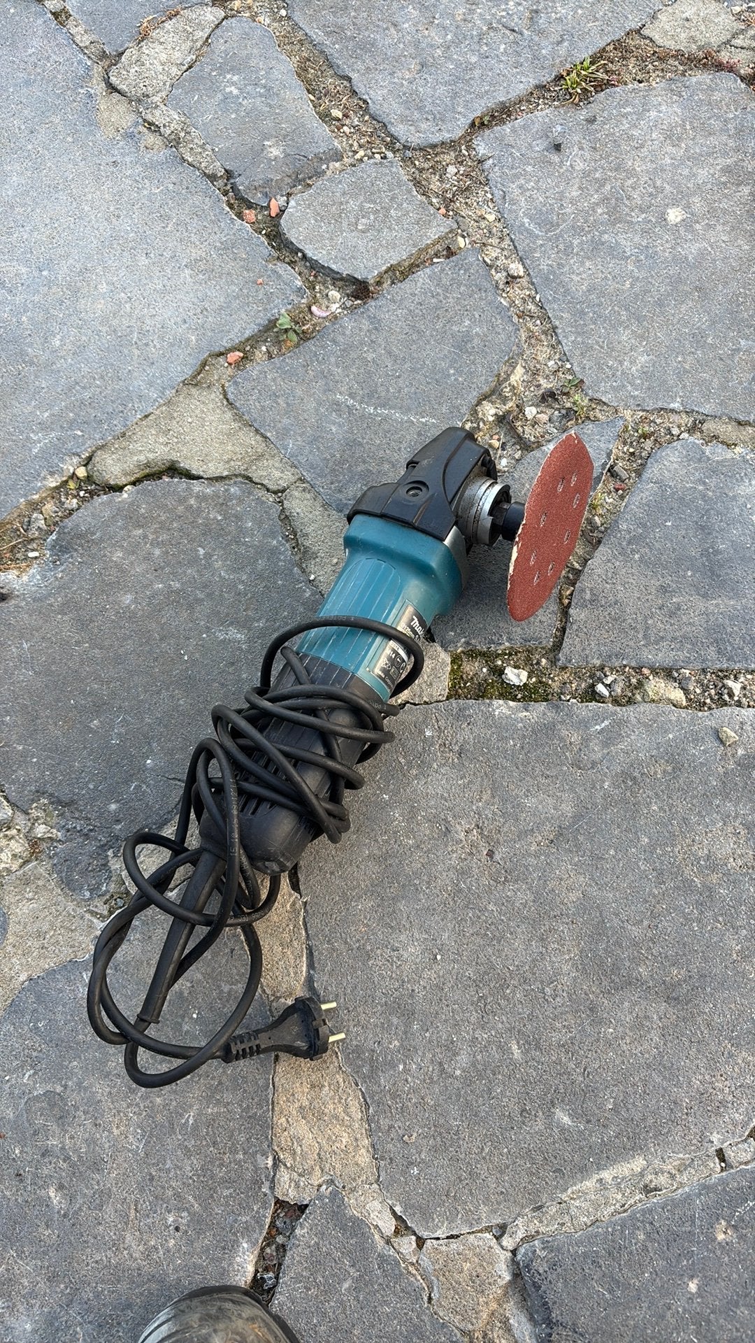 Makita, Enlèvement, Utilisé