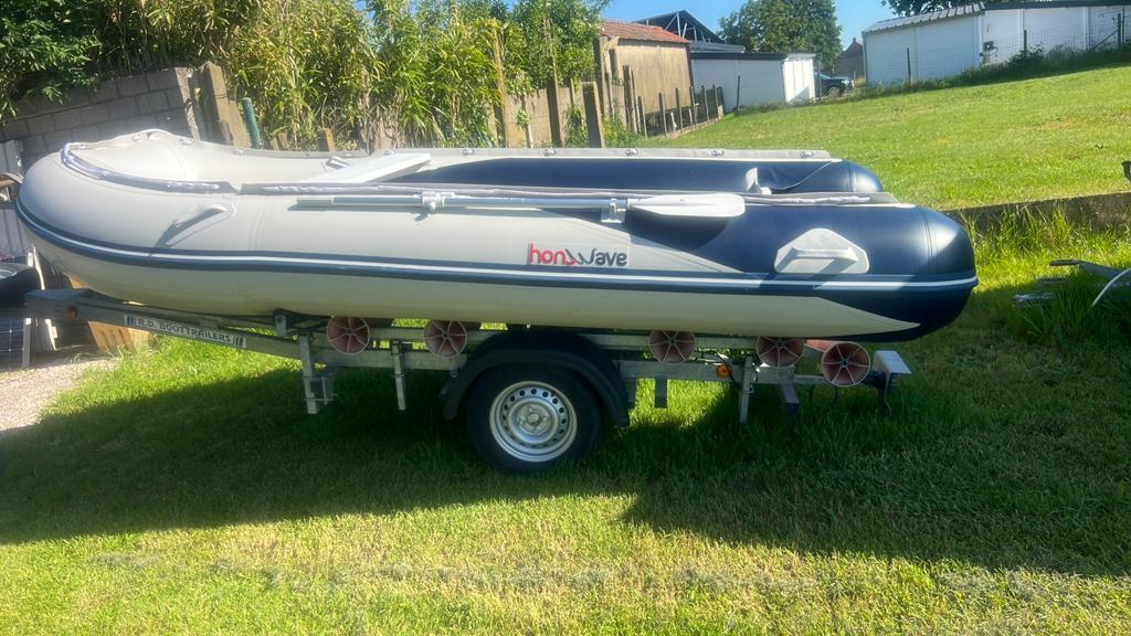 Rubberboot  T40 Honwave met trailer GEEN MOTOR, Enlèvement, Utilisé, Essence, Aluminium
