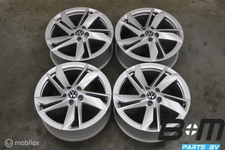 NIEUWSTAAT! ORIGINEEL! 18 inch velgen VW T-Roc! 2GV601025E, 18 inch, Gebruikt, Velg(en), Personenwagen