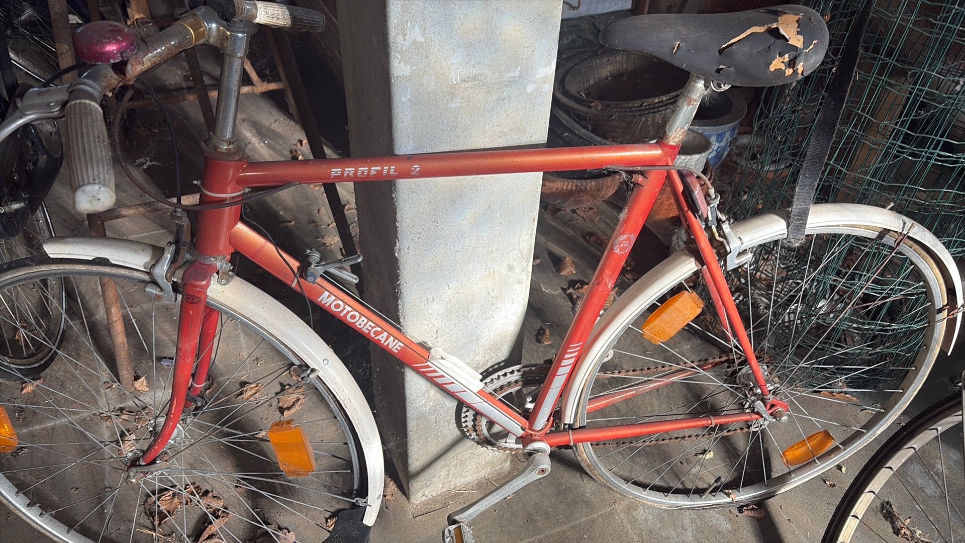 Vintage motobecane fiets voor opmaak., Ophalen, Zo goed als nieuw