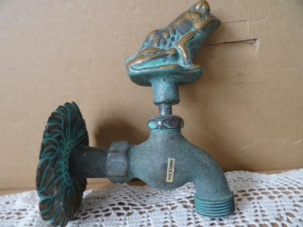 Curiosa koperen kraan kikker nostalgische buitenkraan kikker, Antiek en Kunst, Curiosa en Brocante, Ophalen of Verzenden