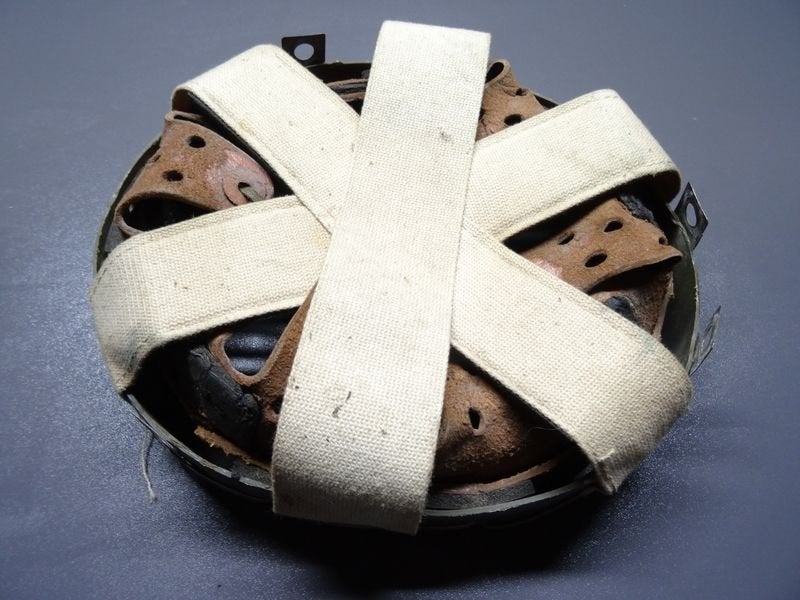 ⚠️ Liner de casque Belge M71., Collections, Objets militaires | Général, Enlèvement ou Envoi, Armée de terre, Casque ou Béret