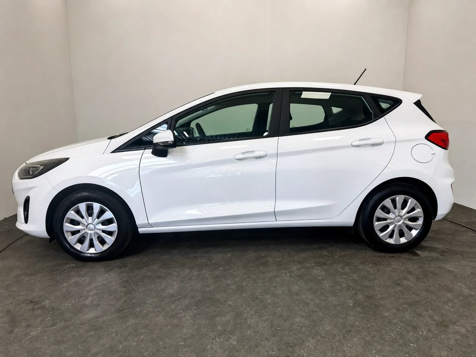 Ford Fiësta 1.1I 55KW CONNECTED, 75 pk, Wit, Bedrijf, Handgeschakeld