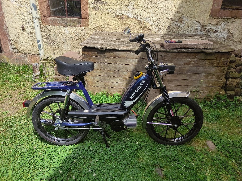 Hercules M4 oldtimer bromfiets - gerestaureerd, koop of ruil, Fietsen en Brommers, Ophalen, Gebruikt, Klasse B (45 km/u), 2 versnellingen