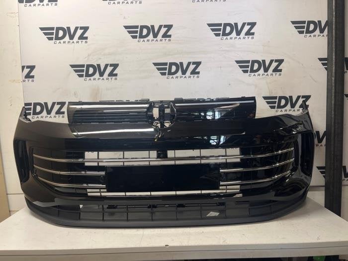 Voorbumper van een Volkswagen Tiguan (LY9T), Gebruikt, -, Volkswagen, -
